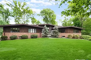 950 Rock Rimmon Rd, Stamford, CT 06903 - Photo 1