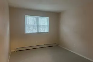 146 Coach Cir, Naugatuck, CT 06770 - Photo 11