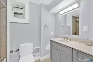 21 Lakeview Blvd, Avon, CT 06001 - Photo 39