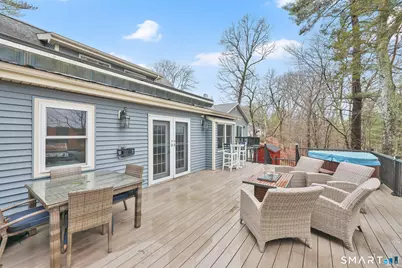 21 Lakeview Boulevard, Avon, CT 06001 - Photo 7