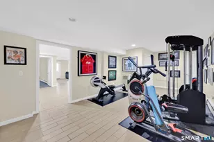 21 Lakeview Blvd, Avon, CT 06001 - Photo 37