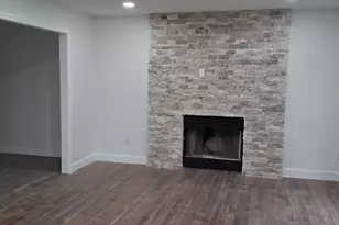 11 Priscilla Rd, West Haven, CT 06516 - Photo 3