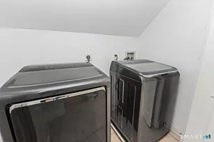 28 Camore St, Stamford, CT 06905 - Photo 29