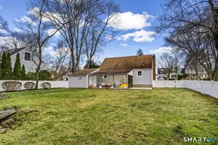 28 Camore St, Stamford, CT 06905 - Photo 35