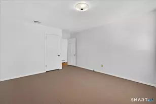 362 Oliver Rd, New Haven, CT 06515 - Photo 11