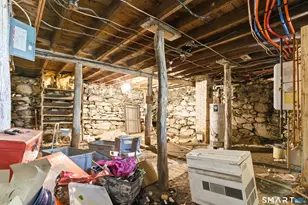 36 Church St, Killingly, CT 06241 - Photo 17