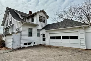 28 Sycamore St, Windsor, CT 06095 - Photo 3