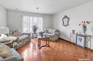 669 Queen St, Bridgeport, CT 06606 - Photo 13