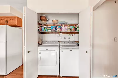 669 Queen Street, Bridgeport, CT 06606 - Photo 23