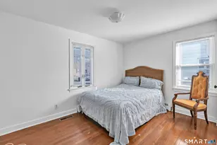 669 Queen St, Bridgeport, CT 06606 - Photo 9