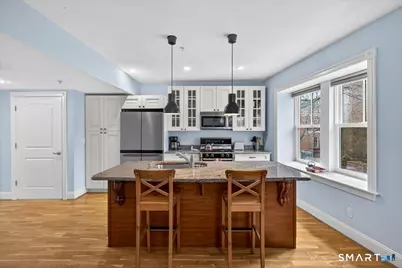 629 Chapel Street #2B, New Haven, CT 06511 - Photo 1