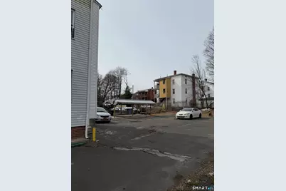 370 Washington Street, New Britain, CT 06053 - Photo 15