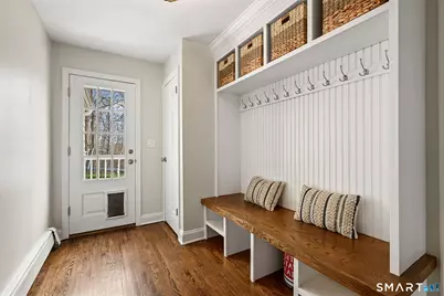 35 Canoe Hill Road, New Canaan, CT 06840 - Photo 17