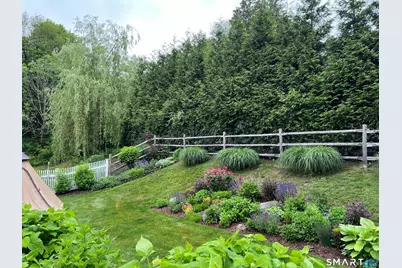 35 Canoe Hill Road, New Canaan, CT 06840 - Photo 37