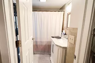 156 W Main St, Milford, CT 06460 - Photo 11