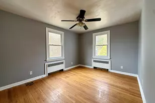 37 Alexander Ave, Waterbury, CT 06705 - Photo 11