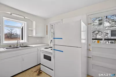 98 Oregon Avenue South, Milford, CT 06460 - Photo 11