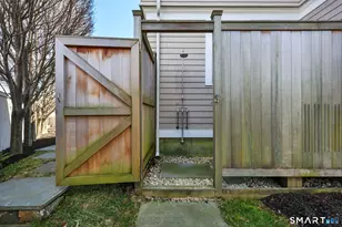 693 S Benson Rd, Fairfield, CT 06824 - Photo 33