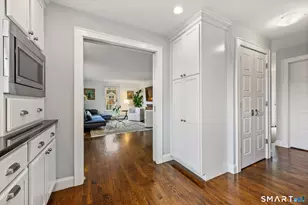 693 S Benson Rd, Fairfield, CT 06824 - Photo 7