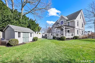 693 S Benson Rd, Fairfield, CT 06824 - Photo 3