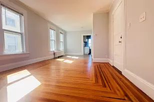 133 Quaker Ln S, West Hartford, CT 06119 - Photo 1