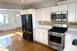 1584 Madison Ave, Bridgeport, CT 06606 - Photo 7