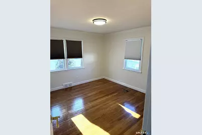 1584 Madison Avenue, Bridgeport, CT 06606 - Photo 11