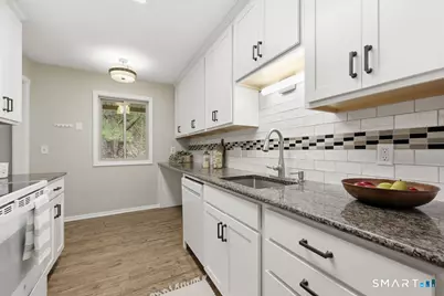 42 Library Lane #42, Simsbury, CT 06070 - Photo 9