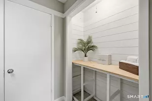 42 Library Ln, Simsbury, CT 06070 - Photo 15