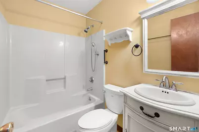 48 Homeside Avenue #4, West Haven, CT 06516 - Photo 7