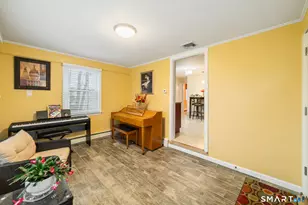 11 Whalley Rd, Trumbull, CT 06611 - Photo 15