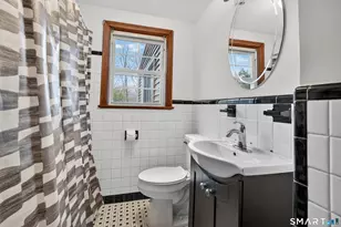 57 Glenmoor Dr, East Haven, CT 06512 - Photo 27