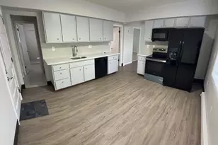 37 Wakefield Ct, New Britain, CT 06053 - Photo 11