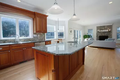 679 Cherry Brook Road, Canton, CT 06019 - Photo 9