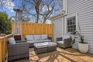 26 Taylor Pl, Fairfield, CT 06890 - Photo 27