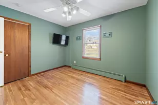 32 Sandy Ln, Wolcott, CT 06716 - Photo 13