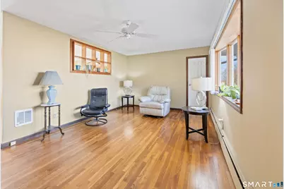 32 Sandy Lane, Wolcott, CT 06716 - Photo 3