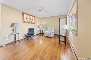 32 Sandy Ln, Wolcott, CT 06716 - Photo 3