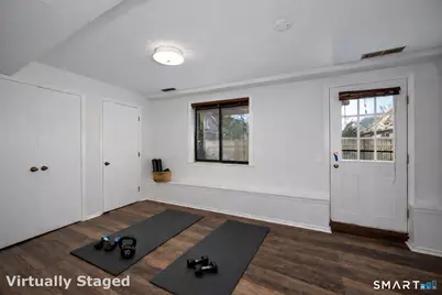 237 Strawberry Hill Avenue #APT 27, Stamford, CT 06902 - Photo 11