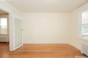 146 Division St, Ansonia, CT 06401 - Photo 9