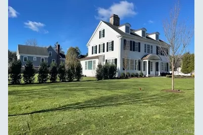 36 Maple Avenue South, Westport, CT 06880 - Photo 3