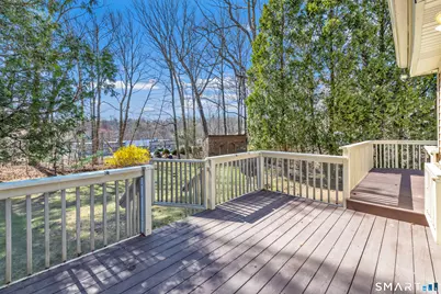 107 Broadway, Trumbull, CT 06611 - Photo 25