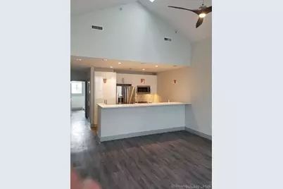 33 Elm Street #3, Westport, CT 06880 - Photo 5