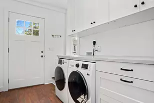 212 New Canaan Ave, Norwalk, CT 06850 - Photo 7