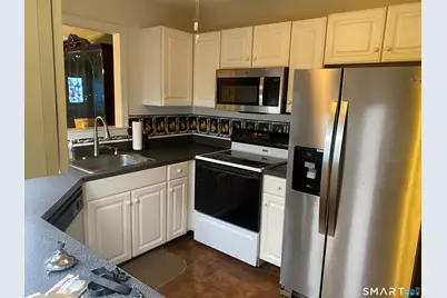 885 Glacier Way #885, Southington, CT 06489 - Photo 9