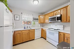 500 Darling St, Southington, CT 06489 - Photo 15