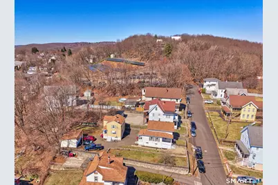 14 Washington Street, Naugatuck, CT 06770 - Photo 3