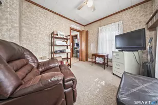 14 Washington St, Naugatuck, CT 06770 - Photo 5