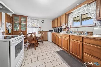 14 Washington Street, Naugatuck, CT 06770 - Photo 15