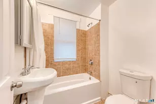 152 Oak St, New Britain, CT 06051 - Photo 15